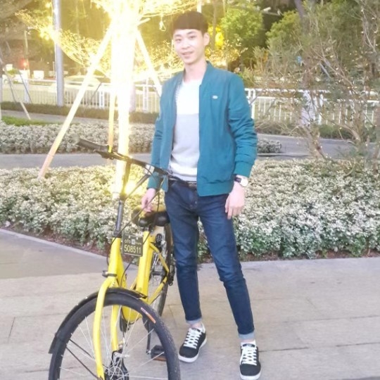 李伟的第一张照片--东丰残疾人相亲网